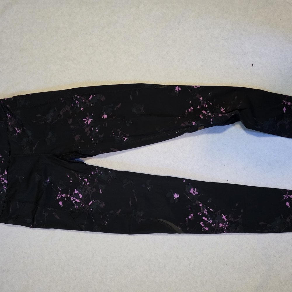 Sweaty Betty Black and Pink Flower Zero Gravity Leggings